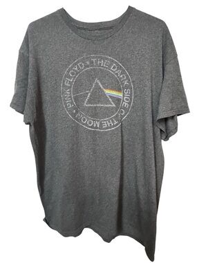 Retro Rock Distressed Pink Floyd Band Dark Side of the Moon Men’s XL T-Shirt